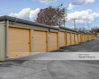 Photo 6 of Extra Space Storage - 2500 Pat Booker Road, Universal City, TX