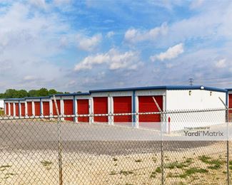 Photo 6 of CubeSmart Self Storage - 602 TX-46, Seguin, TX