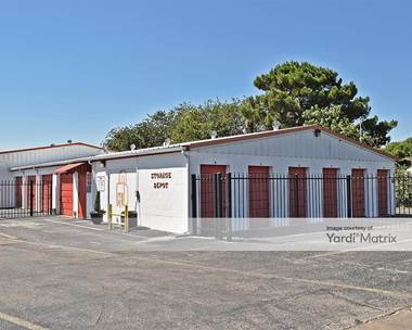 Storage Units for Rent available at 125 Gruene Road, New Braunfels, TX 78130