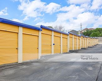 Photo 5 of Extra Space Storage - 16523 Huebner Road, San Antonio, TX