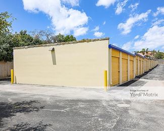 Photo 6 of Extra Space Storage - 16523 Huebner Road, San Antonio, TX