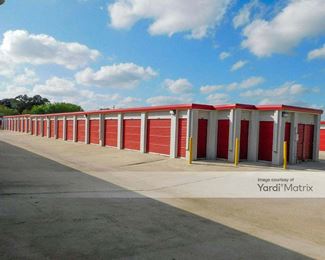 Photo 2 of iStorage - 3007 Rigsby Avenue, San Antonio, TX