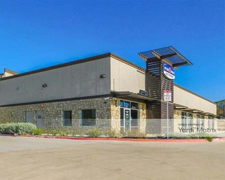 Photo 2 of Store Space Self Storage - 20523 Stone Oak Pkwy, San Antonio, TX