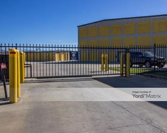 Photo 4 of West Fuqua Self Storage - 5755 West Fuqua Street, Houston, TX