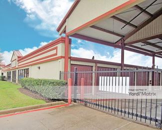 Photo 3 of SmartStop Self Storage - 8415 Queenston Blvd, Houston, TX
