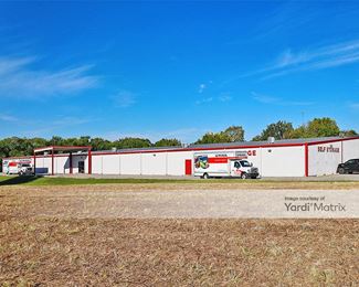 Photo 5 of iStorage - 18455 Highway 105 West, Montgomery, TX