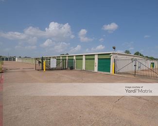 Photo 6 of Storage Rentals of America - 12610 Tanner Road, Houston, TX