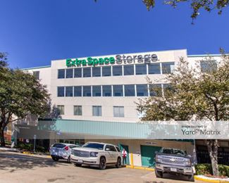 Photo 2 of Extra Space Storage - 2222 Southwest Fwy, Houston, TX