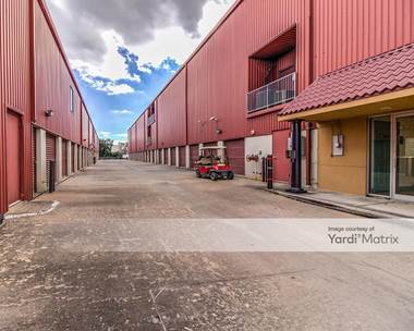 Storage Units for Rent available at 3535 Katy Fwy, Houston, TX 77007