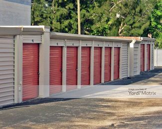 Photo 4 of Public Storage - 6543 34th Street North, Pinellas Park, FL