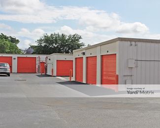 Photo 3 of Public Storage - 10402 30th Street, Tampa, FL