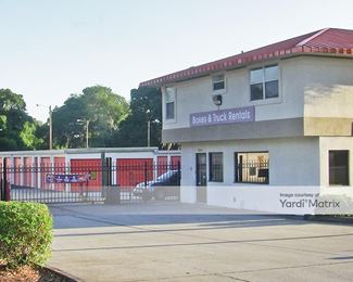 Photo 1 of Public Storage - 1007 East Brandon Blvd, Brandon, FL