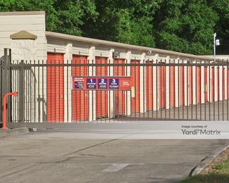 Photo 3 of Public Storage - 8421 West Hillsborough Avenue, Tampa, FL