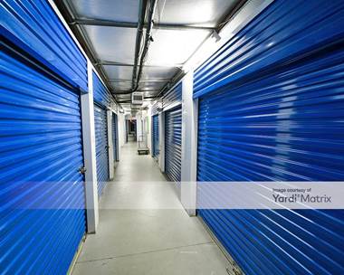 Storage Units for Rent available at 1159 94th Avenue North, Saint Petersburg, FL 33702