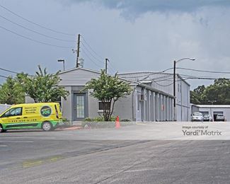 Photo 2 of Belleair Storage - 1115 Ponce De Leon Blvd, Belleair, FL