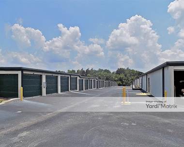 Storage Units for Rent available at 3220 Cypress Gardens Road, Winter Haven, FL 33884