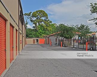 Photo 5 of Public Storage - 6647 Embassy Blvd, Port Richey, FL