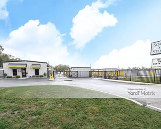 Photo 2 of Storage King USA - 9010 US Highway 98 N, Lakeland, FL