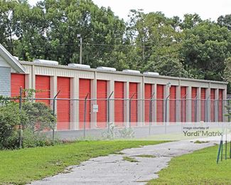 Photo 5 of Premier Storage - 37822 State Road 54, Zephyrhills, FL