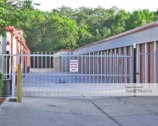 Photo 4 of United Self Mini Storage - 5190 Ulmerton Road, Clearwater, FL