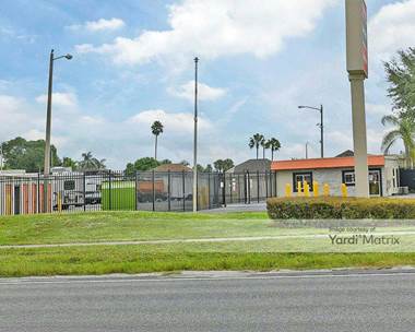 Storage Units for Rent available at 100 Lake Davenport Blvd, Davenport, FL 33897