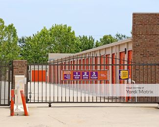 Photo 2 of Public Storage - 7165 North Wickham Road, Melbourne, FL