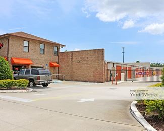Photo 3 of Public Storage - 7165 North Wickham Road, Melbourne, FL