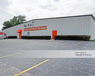 Photo 3 of iStorage - 1520 US 441, Leesburg, FL