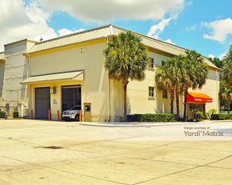 Photo 4 of Public Storage - 1023 North Mills Avenue, Orlando, FL