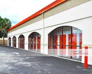 Photo 2 of Public Storage - 3150 North Hiawassee Road, Hiawassee, FL