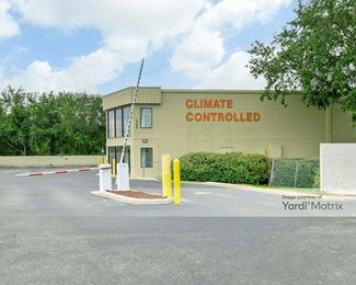Photo 4 of iStorage - 1970 South Highway 27, Clermont, FL
