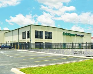 Photo 1 of Extra Space Storage - 1420 North Orange Blossom Trail, Orlando, FL