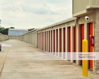 Storage Units for Rent available at 4252 North Orange Blossom Trail, Orlando, FL 32804