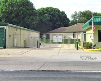 Photo 2 of Out O’ Space Storage - 1605 East Alfred Street, Tavares, FL