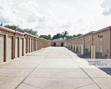 Storage Units for Rent available at 2115 US Hwy 27, Clermont, FL 34714