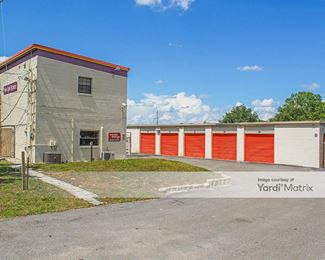 Photo 3 of Public Storage - 2275 South Semoran Blvd, Orlando, FL