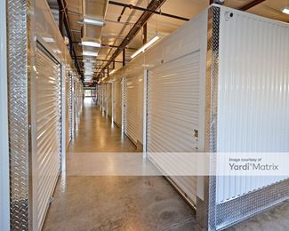 Photo 2 of Extra Space Storage - 1305 Crawford Avenue, Saint Cloud, FL