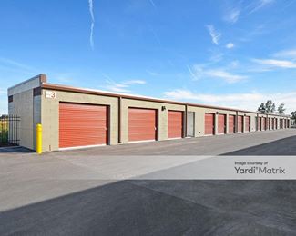 Photo 3 of Extra Space Storage - 1305 Crawford Avenue, Saint Cloud, FL