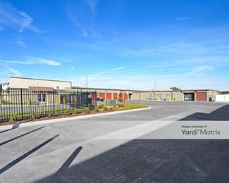 Photo 5 of Extra Space Storage - 1305 Crawford Avenue, Saint Cloud, FL