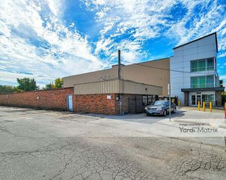 Photo 4 of Extra Space Storage - 5253 West 111th Street, Alsip, IL