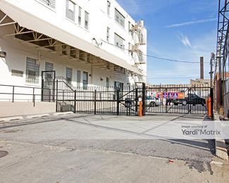 Photo 4 of Public Storage - 3327 West 47th Street, Chicago, IL