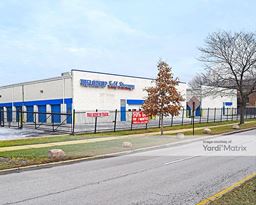Image for Extra Space Storage - 3850 West Devon Avenue, Lincolnwood, IL