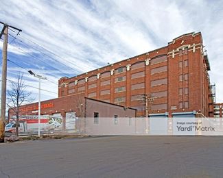 Photo 3 of W F Halls Self Storage - 1919 West Pershing Road, Chicago, IL