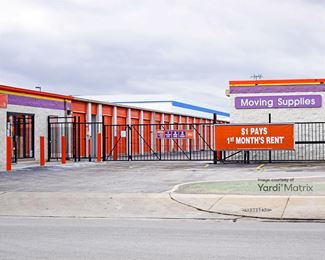 Photo 2 of Public Storage - 5838 North Pulaski Road, Chicago, IL