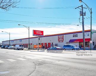Photo 2 of Public Storage - 5778 North Northwest Hwy, Chicago, IL