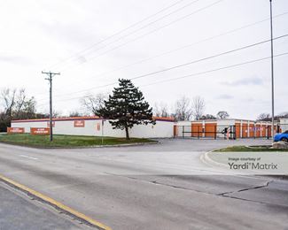 Photo 3 of Public Storage - 12730 South Pulaski Road, Alsip, IL