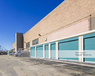 Photo 2 of Chicago Northside Storage - 2946 North Western Avenue, Chicago, IL