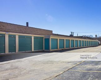 Photo 3 of Chicago Northside Storage - 2946 North Western Avenue, Chicago, IL