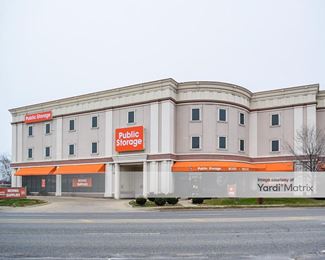 Photo 4 of Public Storage - 4600 Southwest Hwy, Oak Lawn, IL