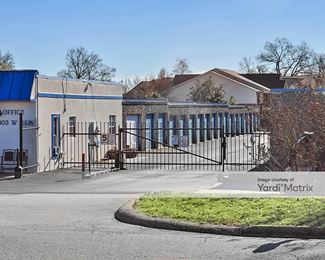 Photo 2 of CubeSmart Self Storage - 803 West Elm Street, Cabot, AR